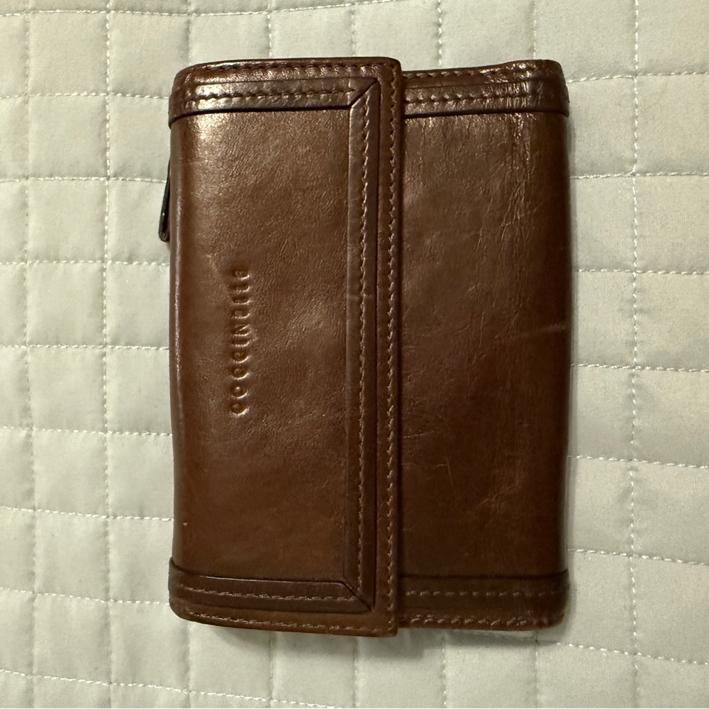 Coccinelle trifold wallet